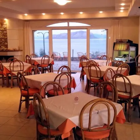 Hotel Annema And Restaurant 3*