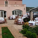Annema And Restaurant Hotel Monemvasía