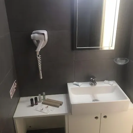 Hotel Annema And Restaurant 3*