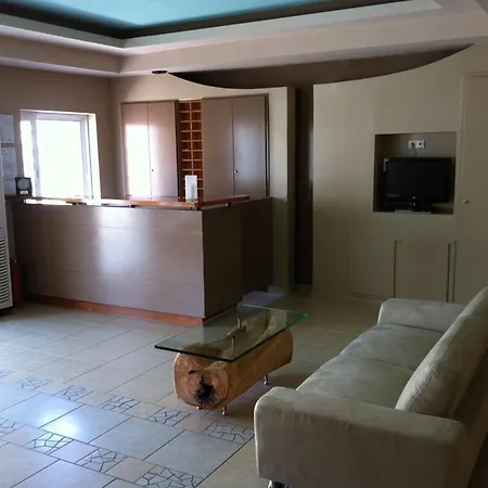 מלון Annema And Restaurant 3*