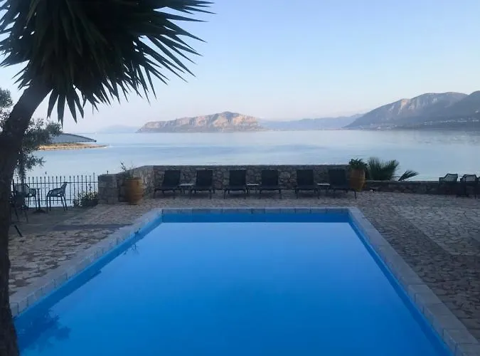 Annema And Restaurant Monemvasía