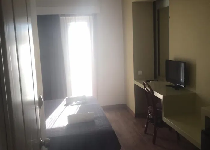 Annema And Restaurant فندق